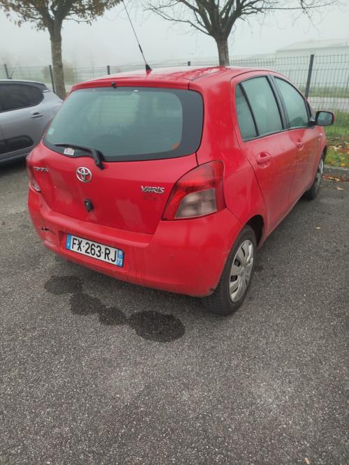 Porte arriere droit TOYOTA YARIS 2 PHASE 1 Diesel image 1