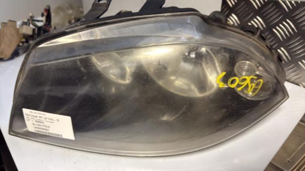 Optique avant principal gauche (feux)(phare) SEAT IBIZA 3 PHASE 2 Diesel image 1