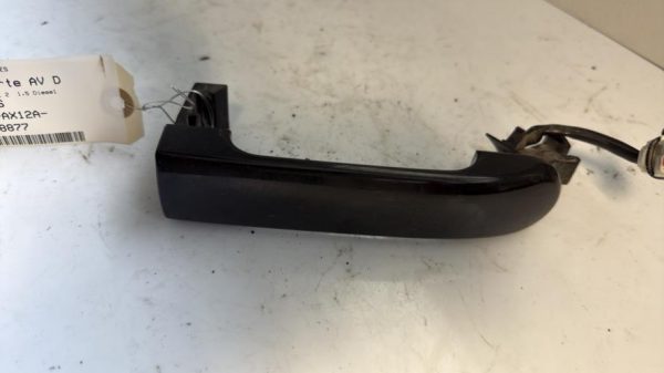 Poignee porte avant droit NISSAN MICRA 3 PHASE 2 Diesel image 1