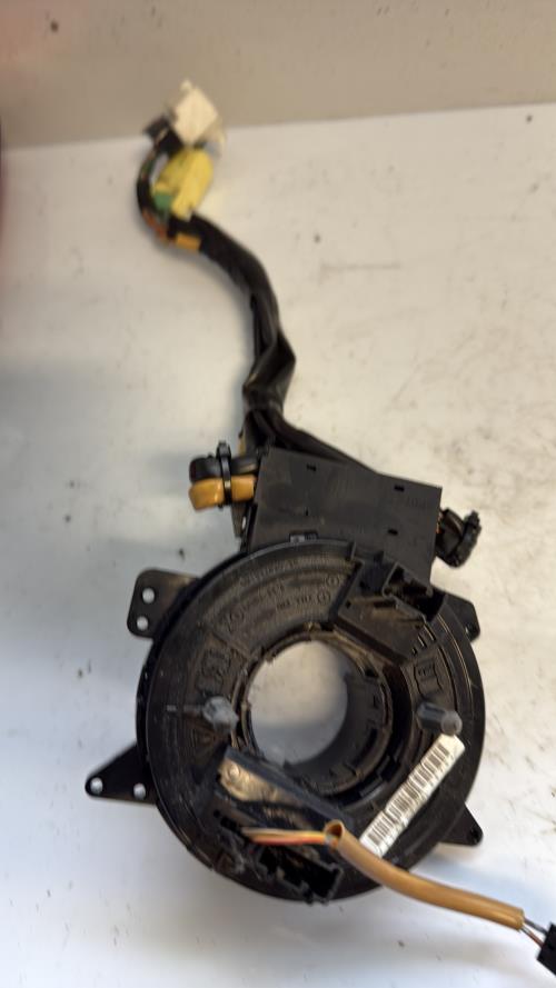Contacteur tournant SUBARU LEGACY 4 PHASE 2 BREAK Essence image 3