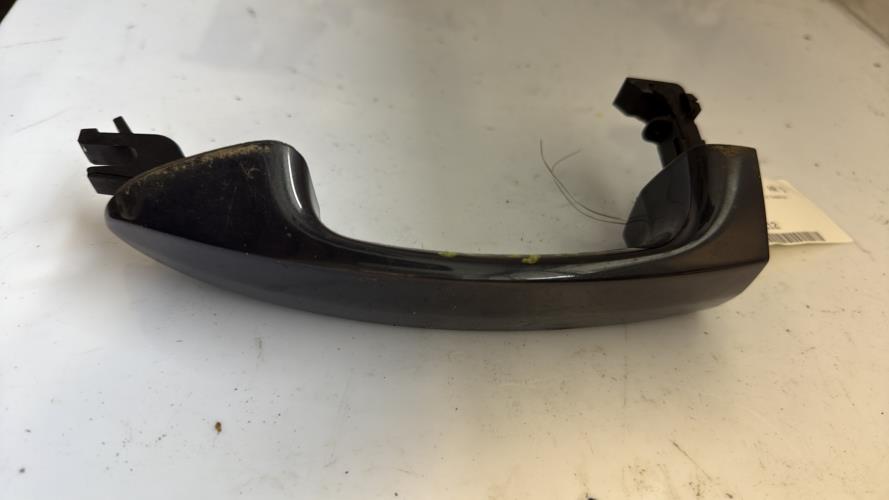 Poignee interieur arriere droit FORD FIESTA 6 PHASE 1 Essence image 1