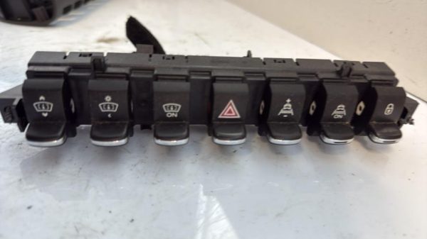 Bouton/Interrupteur PEUGEOT 308 2 PHASE 2 Essence image 2
