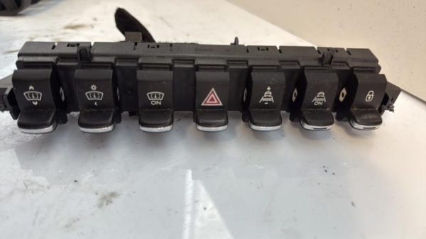 Bouton/Interrupteur PEUGEOT 308 2 PHASE 2 Essence image 5