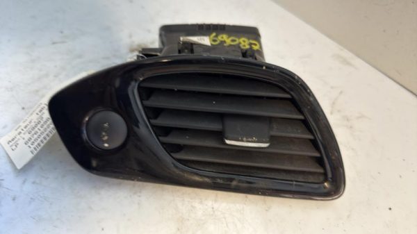 Aerateur tableau de bord avant gauche RENAULT SCENIC 3 PHASE 3 Diesel image 1
