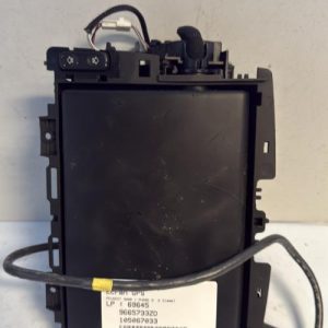 Ecran GPS PEUGEOT 3008 1 PHASE 2 Diesel image 1