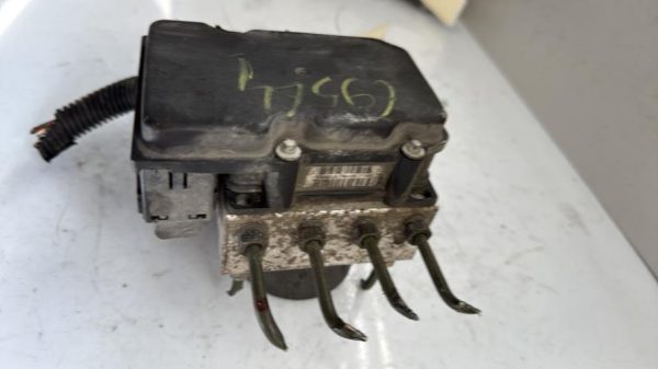 Bloc ABS (freins anti-blocage) FIAT PANDA 2 PHASE 1 Essence image 2