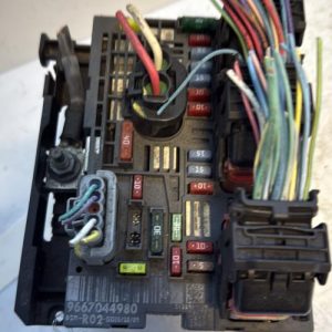Boitier servitude moteur (BSM) PEUGEOT 3008 1 PHASE 2 Diesel image 1