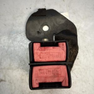Attache ceinture arriere droit RENAULT CLIO 2 CAMPUS PHASE 1 Essence image 1