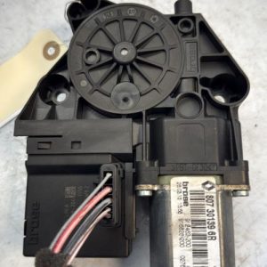 Moteur leve vitre avant droit RENAULT MEGANE 3 PHASE 2 COUPE Diesel image 1
