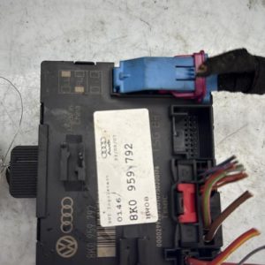 Calculateur AUDI A5 1 COUPE PHASE 1 Diesel image 1