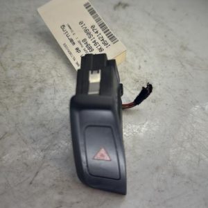 Bouton de warning AUDI A5 1 COUPE PHASE 1 Diesel image 1