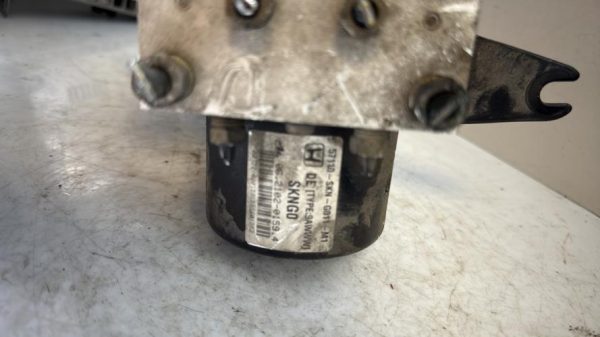 Bloc ABS (freins anti-blocage) HONDA CR-V 2 PHASE 2 Diesel image 3