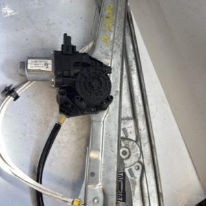 Leve vitre electrique avant droit RENAULT GRAND SCENIC 4 Diesel image 1