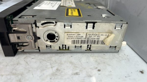 Autoradio d'origine CITROEN C4 1 PHASE 1 Essence image 3