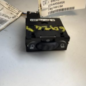 Commande de reglage hauteur de phare RENAULT CLIO 3 PHASE 2 Diesel image 1