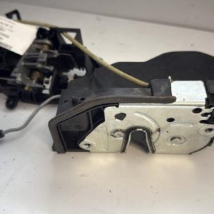 Serrure avant droit BMW X1 E84 PHASE 2 Diesel image 1