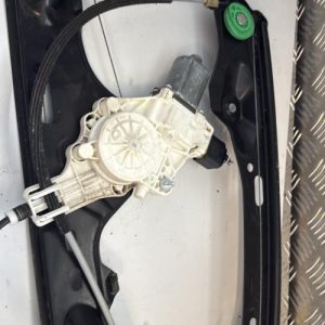 Leve vitre electrique avant droit BMW X1 E84 PHASE 2 Diesel image 1