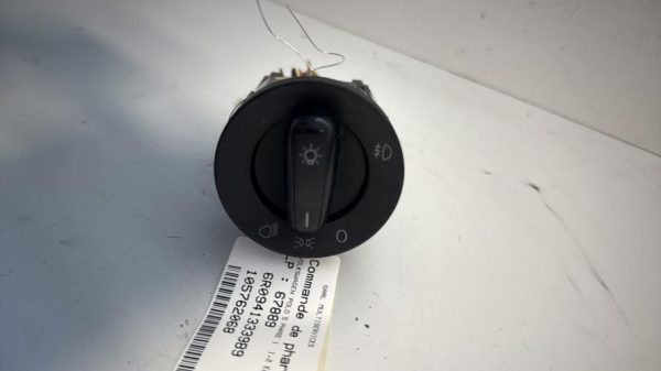 Commande de phare VOLKSWAGEN POLO 5 PHASE 1 Essence image 1