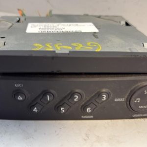 Autoradio d'origine RENAULT SCENIC 2 PHASE 1 Diesel image 1