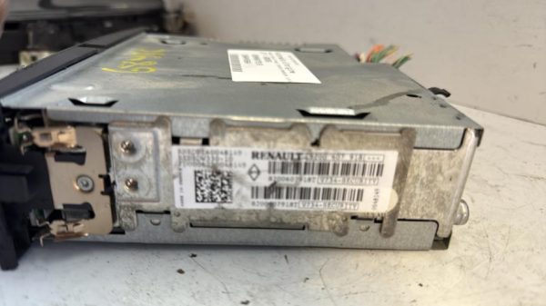 Autoradio d'origine RENAULT SCENIC 2 PHASE 1 Diesel image 2