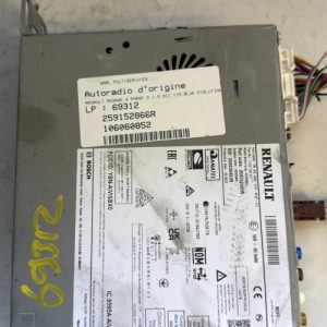 Autoradio d'origine RENAULT MEGANE 4 PHASE 2 Diesel/Hybride image 1