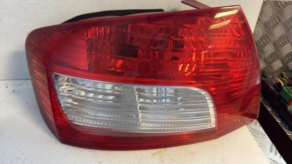 Feu arriere principal gauche (feux) PEUGEOT 407 PHASE 2 Diesel image 3