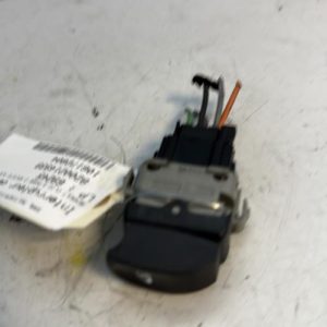 Interrupteur de leve vitre RENAULT CLIO 3 PHASE 2 Diesel image 1