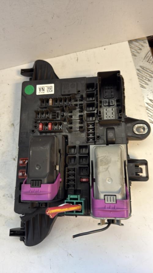 Porte fusible OPEL INSIGNIA 1 PHASE 1 Diesel image 1