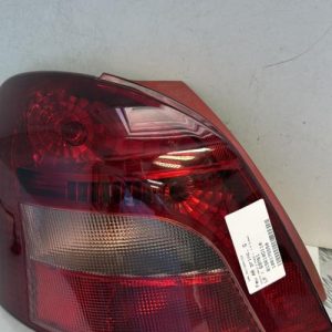 Feu arriere principal gauche (feux) TOYOTA YARIS 2 PHASE 1 Diesel image 1