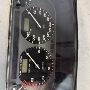 Compteur VOLKSWAGEN GOLF 3 Diesel image 2