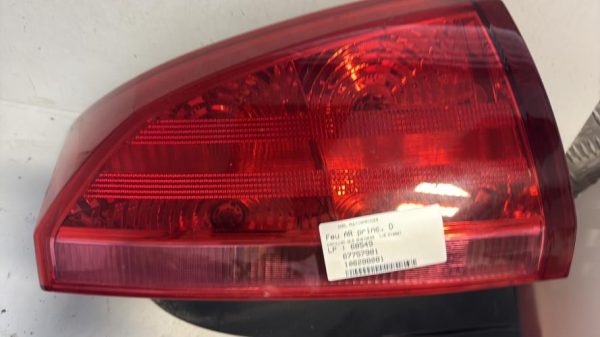 Feu arriere principal droit (feux) CADILLAC BLS Diesel image 1