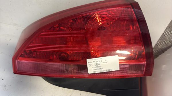 Feu arriere principal droit (feux) CADILLAC BLS Diesel image 3