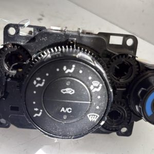 Commande chauffage FORD FIESTA 6 PHASE 1 Diesel image 1