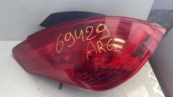 Feu arriere principal gauche (feux) PEUGEOT 308 1 PHASE 1 Diesel image 3