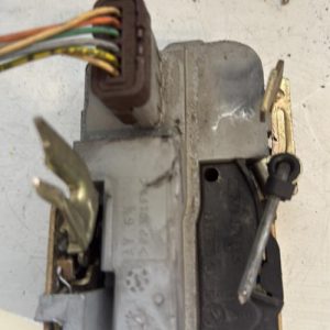 Serrure avant gauche CITROEN BERLINGO 1 PHASE 2 Diesel image 1