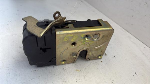 Serrure avant droit CITROEN BERLINGO 1 PHASE 2 Diesel image 4