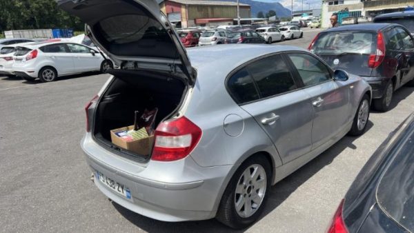 Vitre avant droit BMW SERIE 1 E87 PHASE 1 Essence image 6