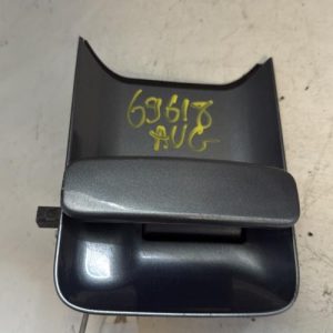 Poignee porte laterale gauche CITROEN BERLINGO 1 PHASE 2 Diesel image 1