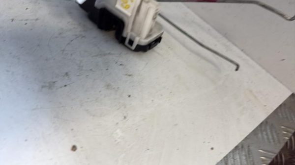 Serrure avant droit FIAT PANDA 2 PHASE 2 Essence image 1