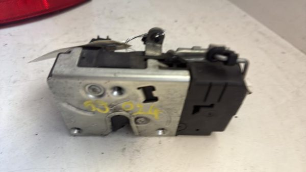 Serrure avant gauche PEUGEOT 307 PHASE 2 BREAK Diesel image 3