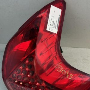 Feu arriere principal droit (feux) PEUGEOT 3008 1 PHASE 1 Diesel image 1