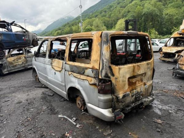 Bloc ABS (freins anti-blocage) VOLKSWAGEN TRANSPORTER 5 PHASE 1 Diesel image 8