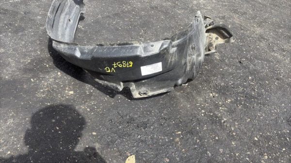 Pare boue avant gauche TOYOTA RAV4 3 PHASE 1 Diesel image 2