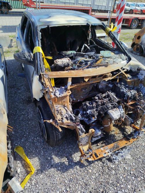 Pare boue arriere droit PEUGEOT 3008 2 PHASE 1 Essence image 7