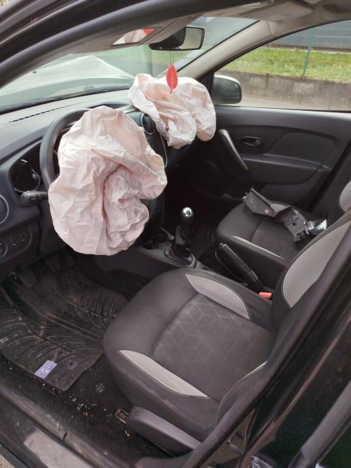 Pare boue avant gauche DACIA SANDERO 2 PHASE 1 Essence image 8