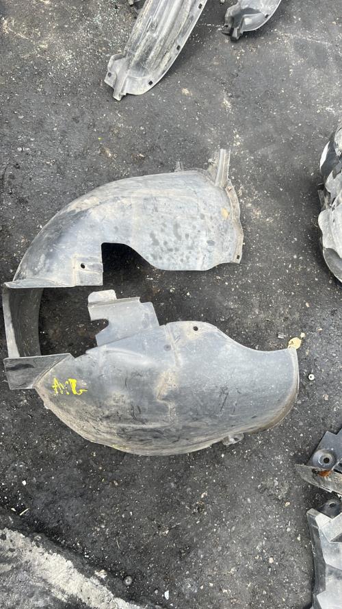 Pare boue avant gauche CITROEN C4 1 PHASE 1 Diesel image 3