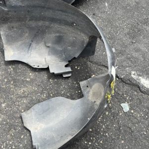 Pare boue avant droit CITROEN C4 1 PHASE 1 Diesel image 1