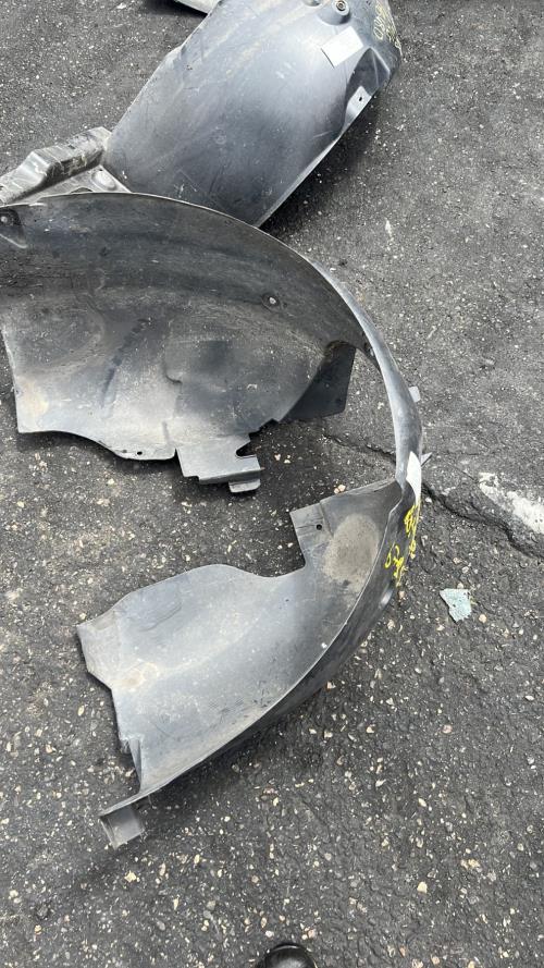 Pare boue avant droit CITROEN C4 1 PHASE 1 Diesel image 1