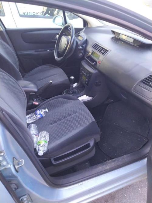 Pare boue avant droit CITROEN C4 1 PHASE 1 Diesel image 3