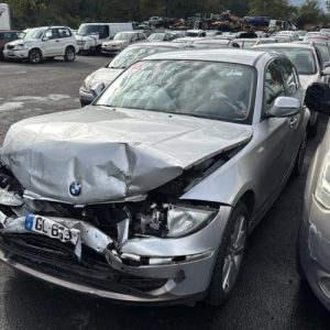 Serrure avant gauche BMW SERIE 1 E87 PHASE 2 Diesel image 1